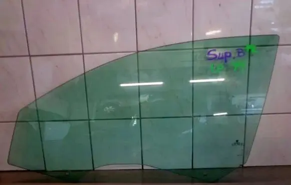 Skoda Superb B6 (3T) Sliding door window/glass 