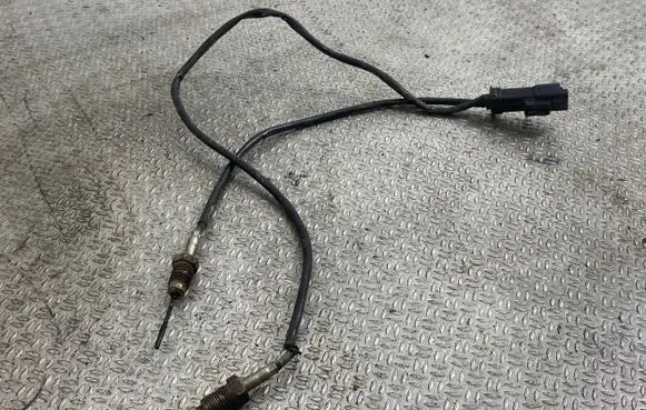 Peugeot 308 Lambda probe sensor 9812375480