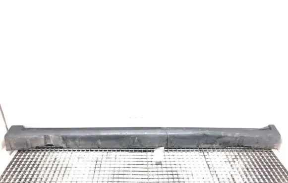 Citroen C6 Front sill (body part) 9650947577
