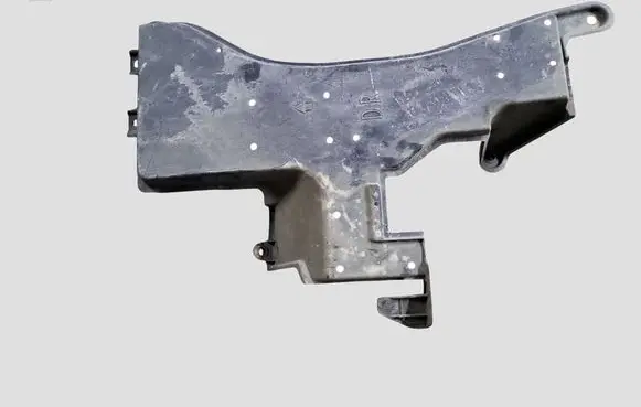 Toyota Auris 150 Rear underbody cover/under tray 5762702020