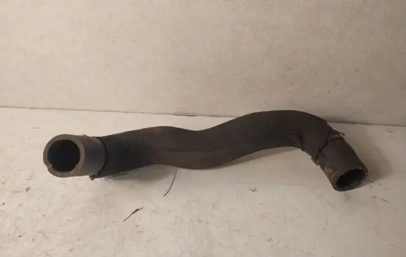 Audi A4 S4 B8 8K Engine coolant pipe/hose 8K0121052C