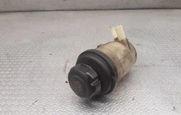 KIA Carnival Power steering fluid tank/reservoir 