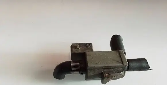 Porsche Cayenne (9PA) Valve vacuum 72290800 04T121