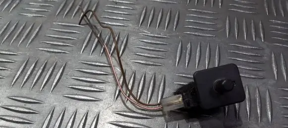 Mercedes-Benz C W202 Front door sensor coupe 2028202110 3001.0101