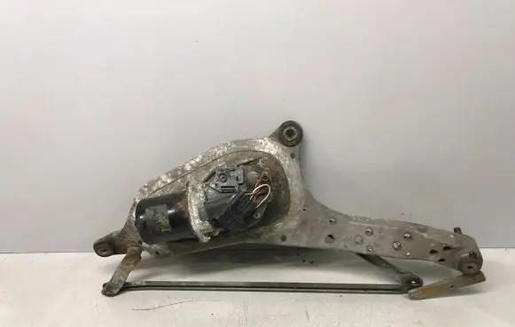 Renault Laguna II Front wiper linkage and motor 8200000525