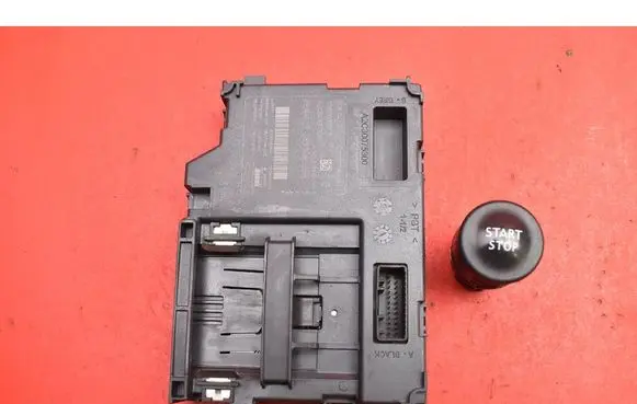 Renault Captur Ignition lock 285906535R