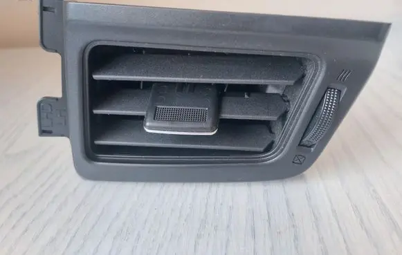 Toyota RAV 4 (XA40) Dashboard side air vent grill/cover trim 5567042080 5568042150 5568042110