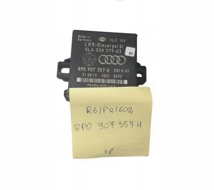 Audi A3 S3 8P Light module LCM 8P0907357H