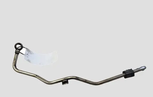 Volkswagen PASSAT B7 Turbo turbocharger oiling pipe/hose