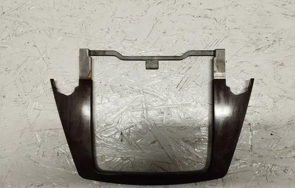 BMW 7 E65 E66 Dashboard lower bottom trim panel 07318F1 47848