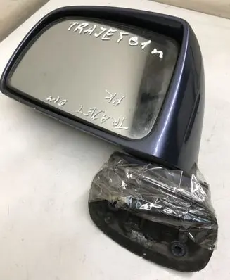 Hyundai Trajet Front door electric wing mirror