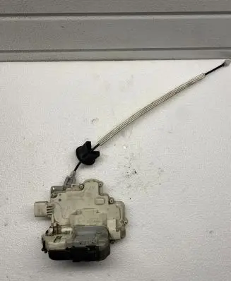 Audi A6 S6 C6 4F Coupe door lock (next to the handle) 4F2837015