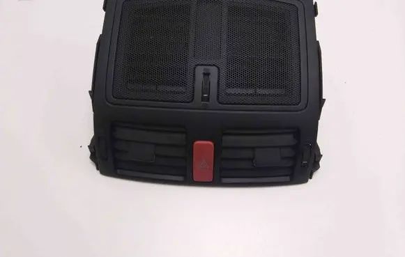 Toyota Auris 150 Dashboard air vent grill cover trim 8433202131