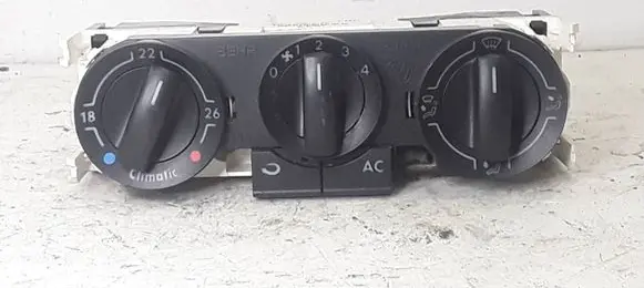 Volkswagen Polo Climate control unit 6Q0820045E C4840