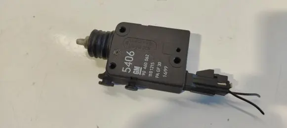 Opel Astra G Central locking motor 90460062 1101215