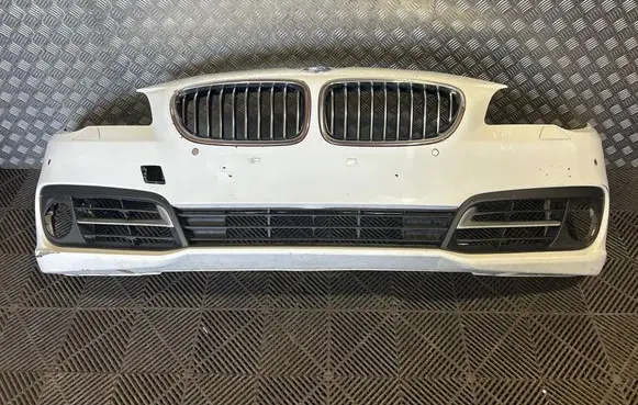 BMW 5 F10 F11 Front bumper 7331706
