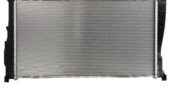 BMW 1 E82 E88 Coolant radiator DRM05003