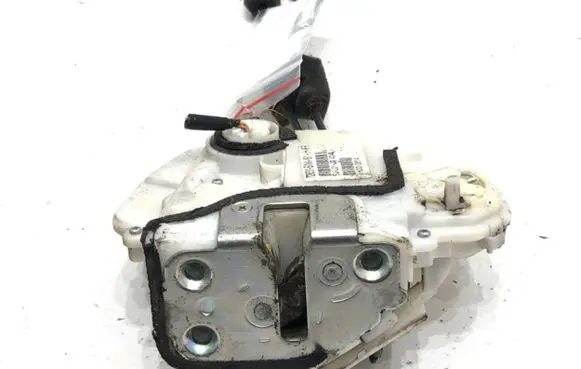 Honda CR-V Rear door lock 72651-SWA-G1