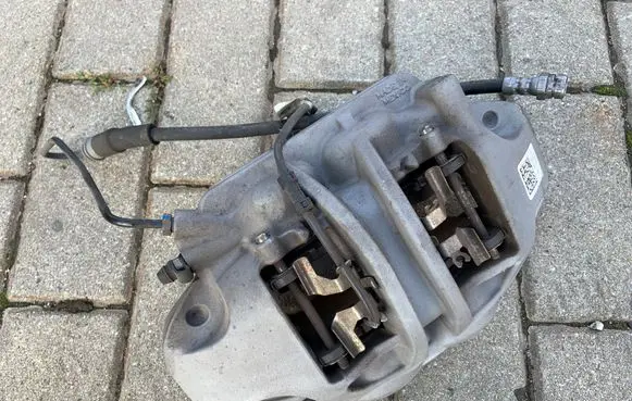 Audi Q5 SQ5 Front brake caliper 80A615105Q