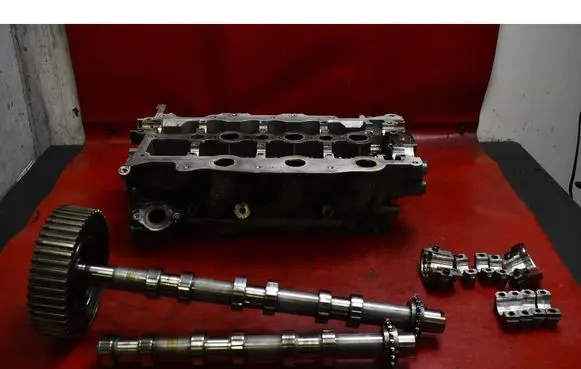 Jaguar XJ X351 Engine head PM9X206090CA