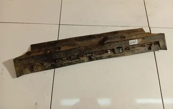 Peugeot 4007 Other trunk/boot trim element 7240A024