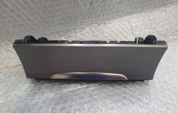 Volkswagen PASSAT B7 Ashtray (front) 3C0863284K 000203680