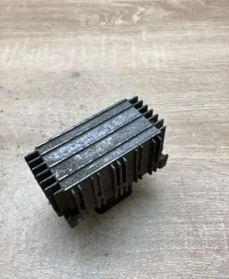 Opel Zafira A Glow plug pre-heat relay 09132691 51299008