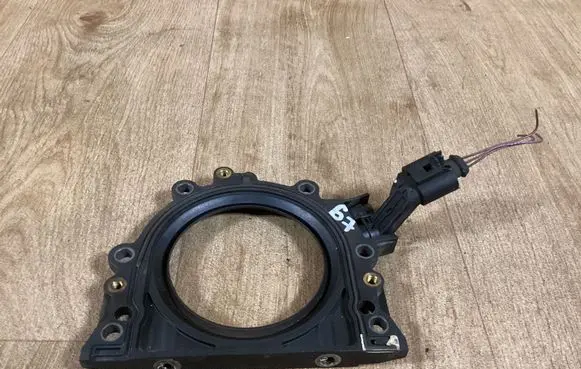 Volkswagen PASSAT B6 other engine part 038103173A