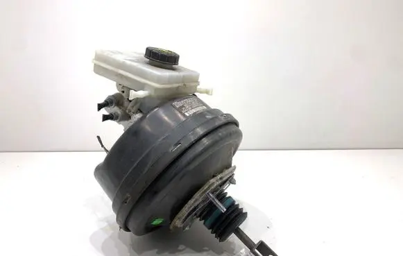 BMW X3 F25 Brake booster 6871462