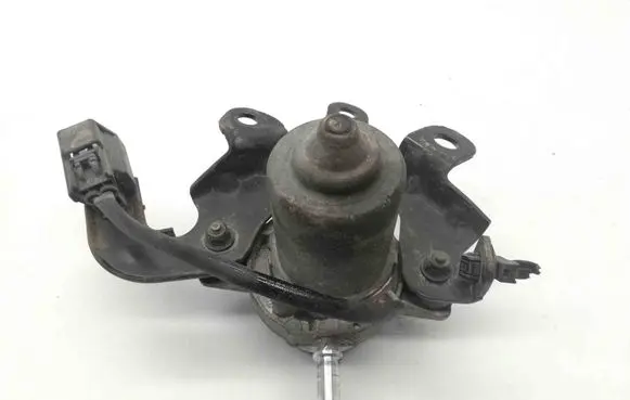 Opel Mokka Vacuum pump 95073598