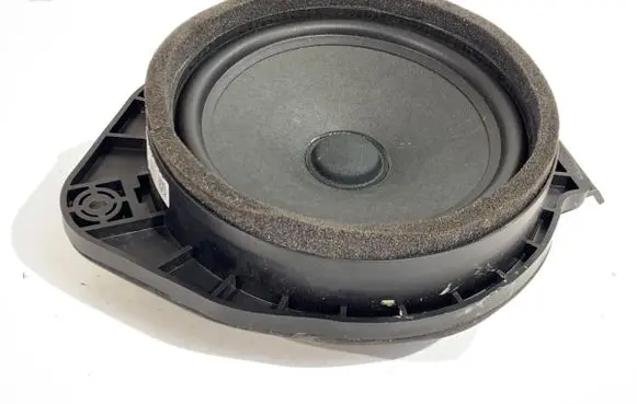 Opel Crossland X Front door speaker 654558089