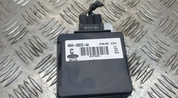 Ford Focus Fuel injection control unit/module 9D372 4S4A9D372