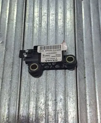 Volvo S40, V40 Airbag deployment crash/impact sensor 30613044A 00000794MA