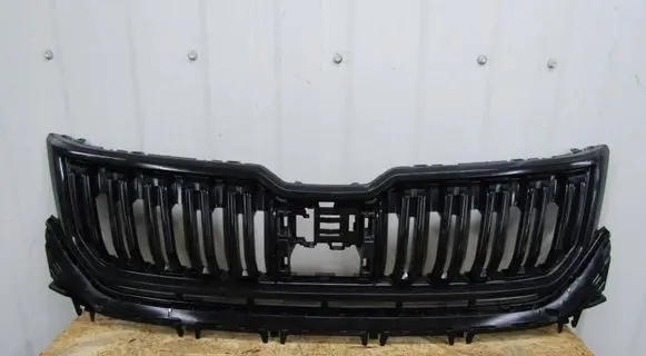 Skoda Kodiaq Front bumper upper radiator grill 565853663