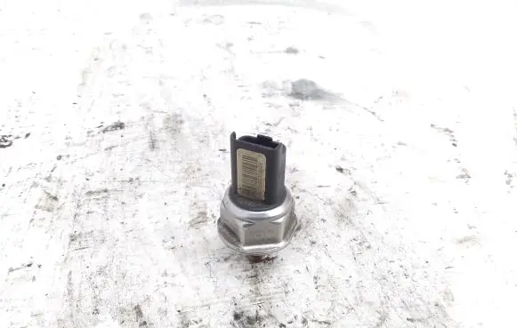 Renault Scenic II - Grand scenic II Fuel pressure sensor 55PP0301 03333303422