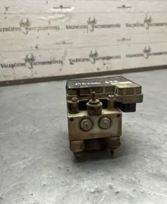 Mazda 626 ABS control unit/module MD42A4 2056848 4360765