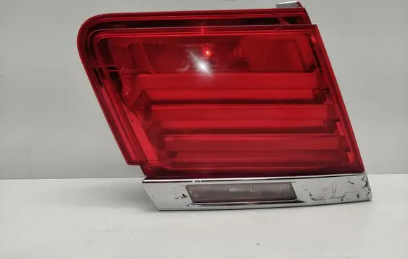 BMW 7 F01 F02 F03 F04 Tailgate rear/tail lights 7182205 63217182205