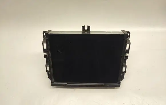 Dodge RAM 1500 DS Radio/CD/DVD/GPS head unit 68467271AD P68467271AD