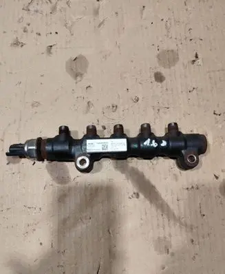 Ford Focus C-MAX Fuel main line pipe 9654592680 127005257 9654590