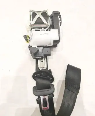 Audi A3 S3 8V Front seatbelt 8V7857706C