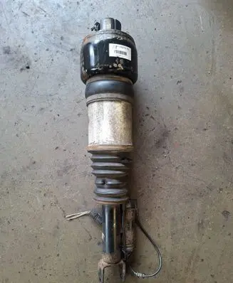 Mercedes-Benz E W211 Air suspension front shock absorber C086078 030220017114