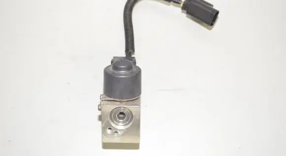 Air conditioning (A/C) expansion valve