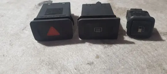 Volkswagen Golf IV A set of switches 1J0959621C