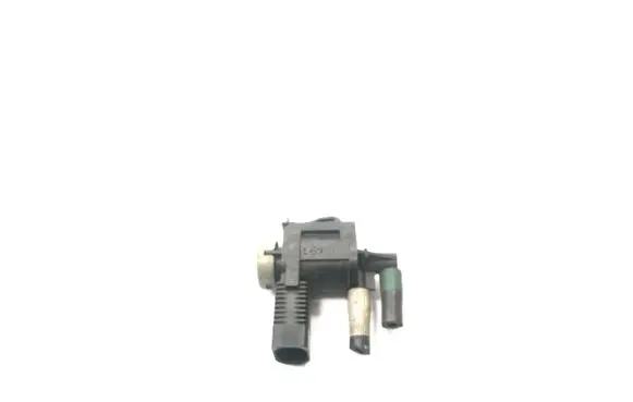 Audi A8 S8 D3 4E Turbo solenoid valve 1K0906283A 1697F