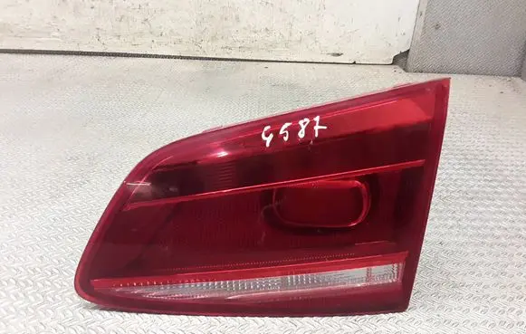 Volkswagen PASSAT B7 Tailgate rear/tail lights 3AF945094K