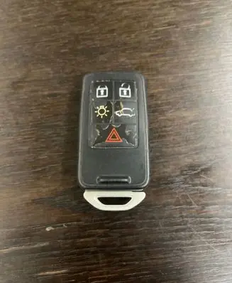 Volvo V60 Ignition key/card 