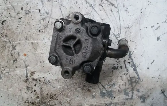 Dodge Caliber Power steering pump 6Z216987