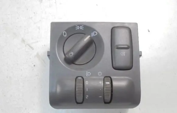 Light switch