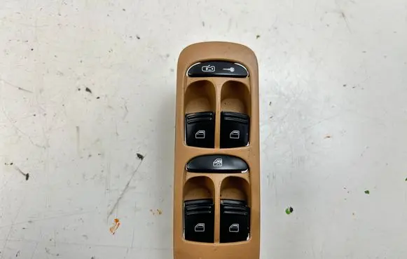 Porsche Cayenne (9PA) Electric window control switch 7L5959857A