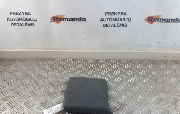 Opel Vivaro (B) pillar trim (bottom) 93852554